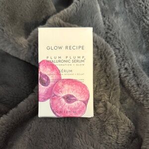 Glow Recipe Plum Plump Serum